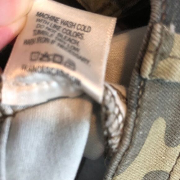 Harper Francescas High Rise Camo Jeans Sz 27 - Picture 10 of 11